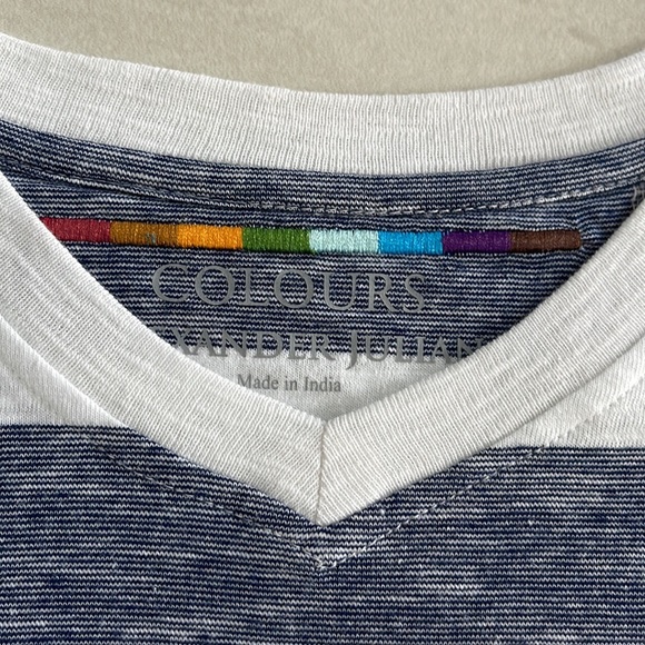 Alexander Julian Tee - Picture 3 of 4